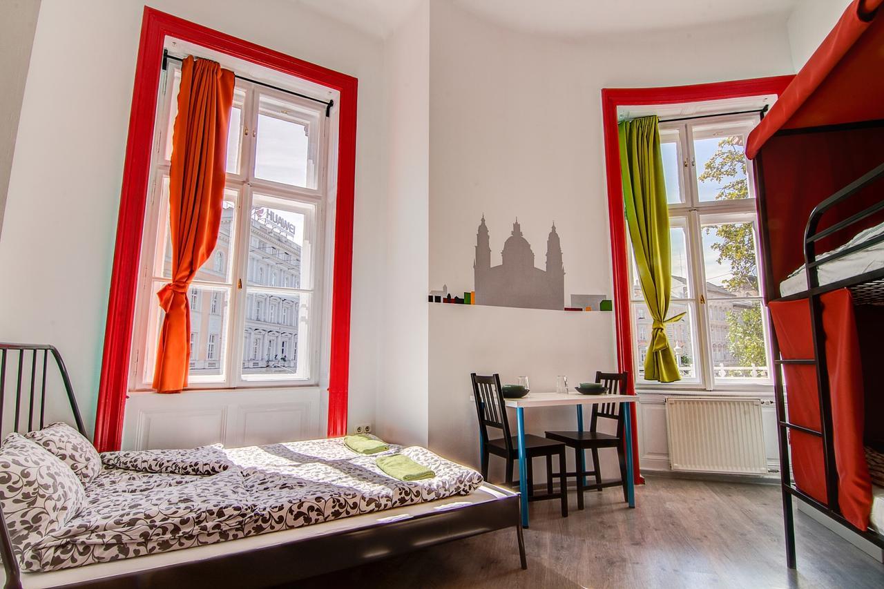 Pal'S Mini Hostel Βουδαπέστη Εξωτερικό φωτογραφία