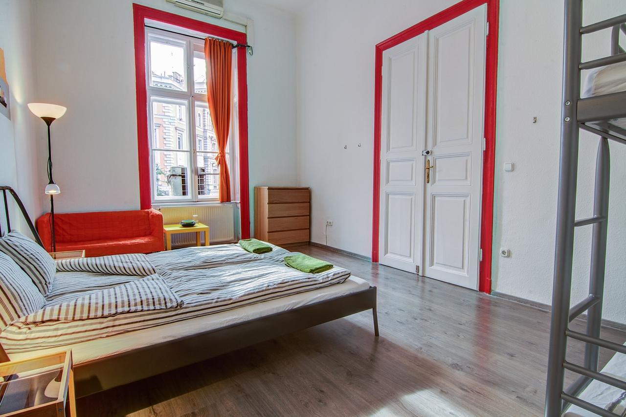 Pal'S Mini Hostel Βουδαπέστη Εξωτερικό φωτογραφία